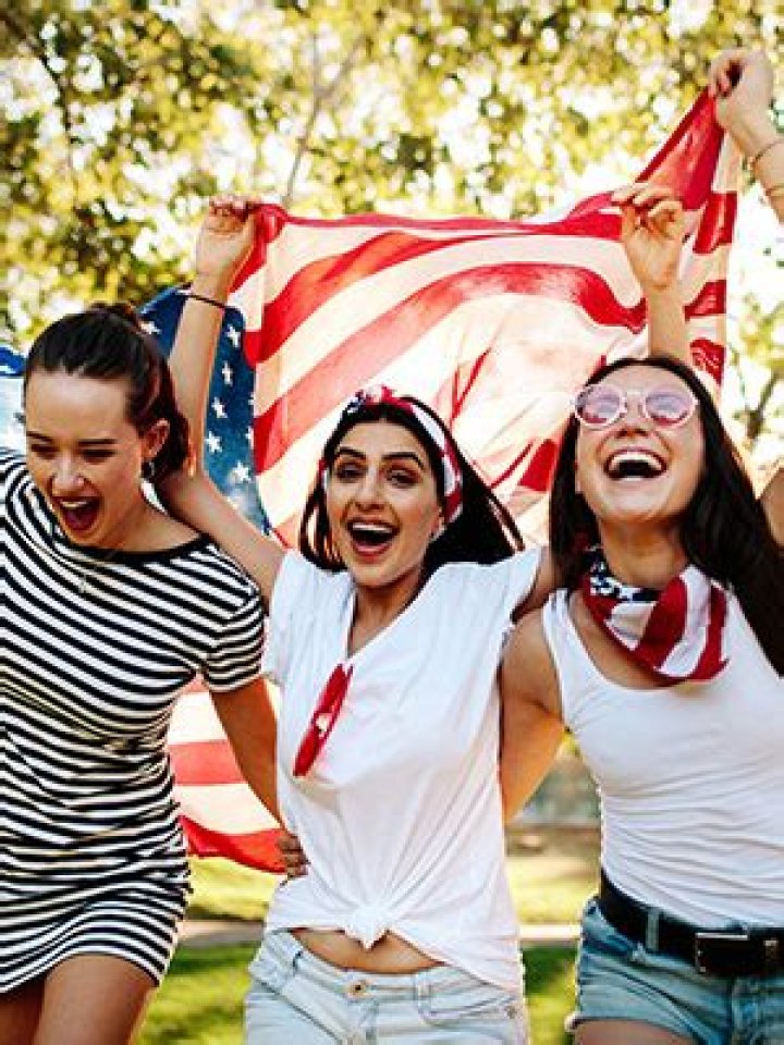 4th Of July Products & Fashion – Hollywood Life