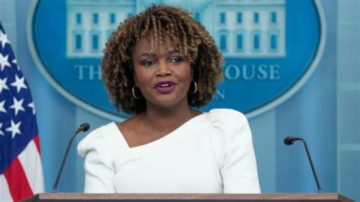 5 Things About New White House Press Secretary – Hollywood Life