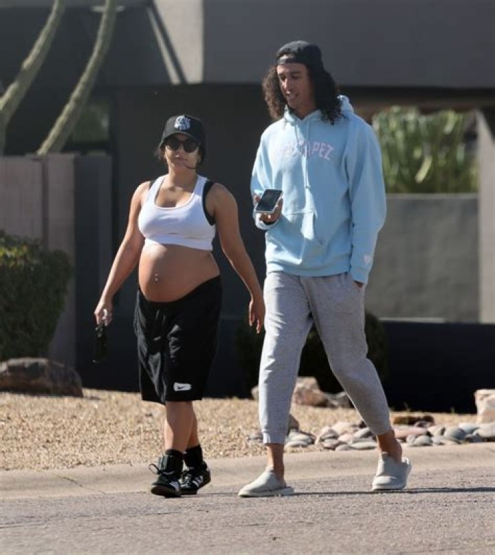 Ashlee Simpson Pregnant & Expecting 2nd Child With Hubby Evan Ross: ‘We Are So Excited’