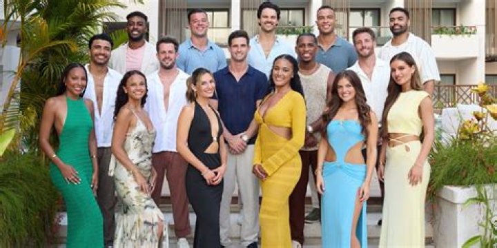 Ashley Starts Dating Antonio — Recap – Hollywood Life