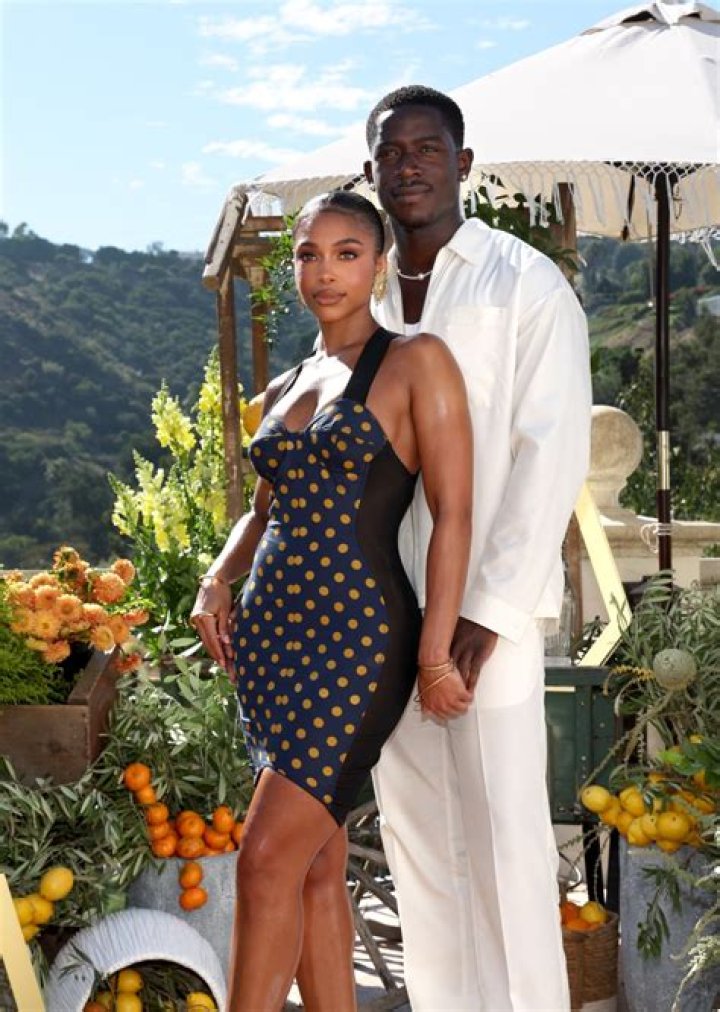 Diddy Joining Lori Harvey On Vacation With Family Was ‘No Coincidence’ – Hollywood Life