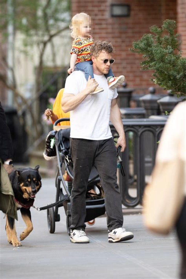 Emily Ratajkowski Reunites With Ex Sebastian Bear-McClard To Exchange Son 9 Months After Split