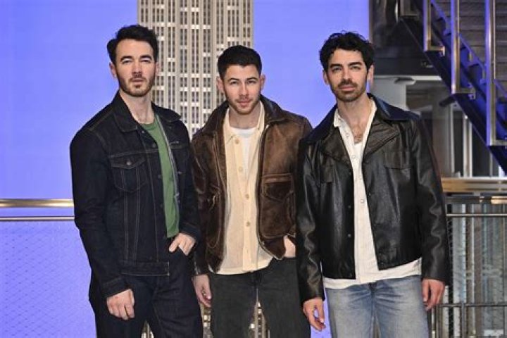 Jonas Brothers Perform Four New Songs At Summer Tour Kickoff