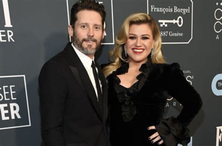 Kelly Clarkson Officially, Legally Single As Divorce From Brandon Blackstock Wraps Up