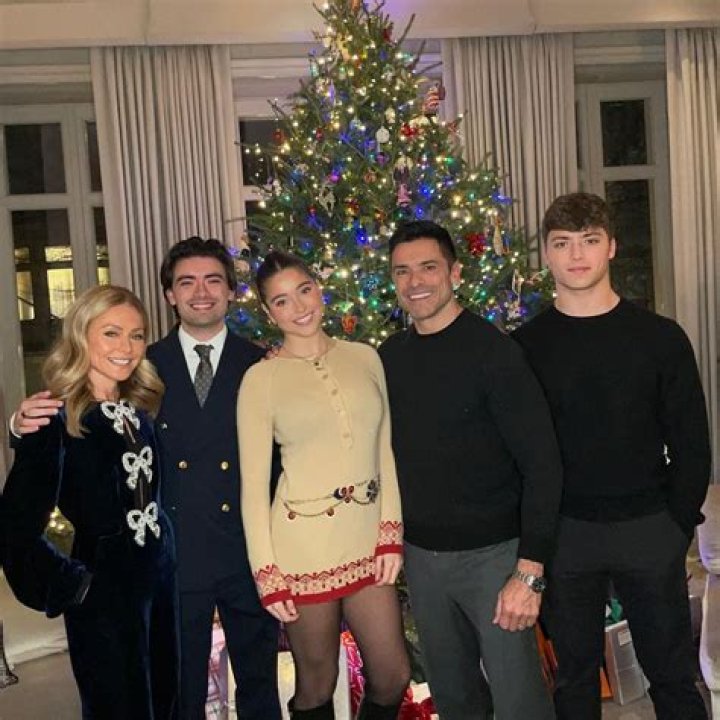 Kelly Ripa & Mark Consuelos’ Sons, 21 & 16, Look All Grown Up On Rare Outing With Famous Parents