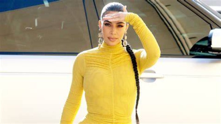 Kim Kardashian Wears Tights & No Wedding Ring In New Skims Photo Shoot – Hollywood Life
