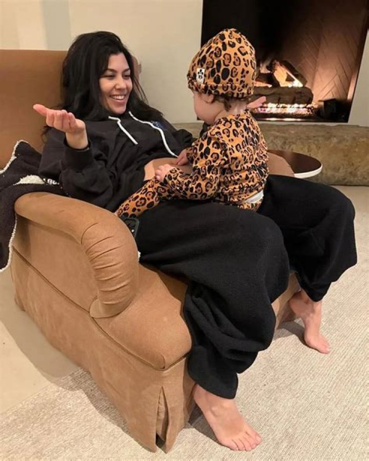 Kourtney Kardashian Shows Off Sexy Lingerie For Romantic Trip With Travis Barker — Photo