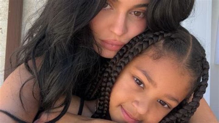 Kylie Jenner Styles Stormi’s Hair In An Adorable High Pony & Her Daughter Doesn’t Even Flinch – Watch