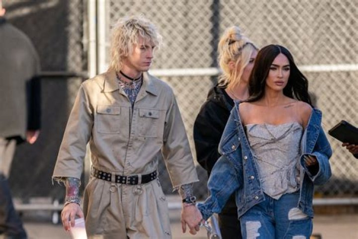 Megan Fox & Machine Gun Kelly’s Cutest Instagram Photos — See Pics – Hollywood Life