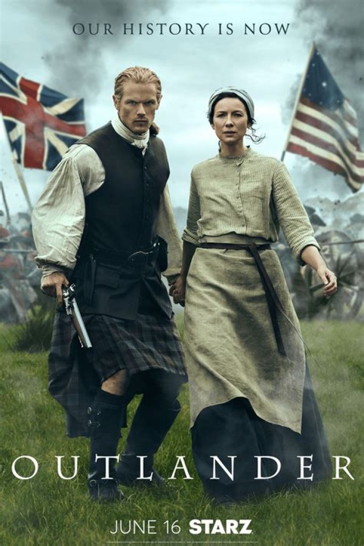 ‘Outlander’ Season 6 — Photos Of Claire, Jamie & More – Hollywood Life