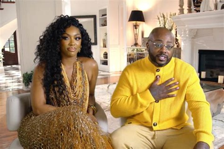 Porsha Williams Puts Engagement Ring Back On & Confirms She’s ‘Working On’ Dennis McKinley Relationship