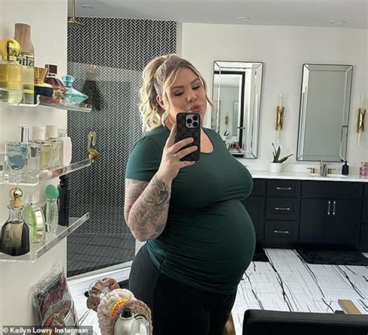 Pregnant Kailyn Lowry Reveals Her Baby Boy Is ‘Breech’ While Showing Off Her 29-Week Bump