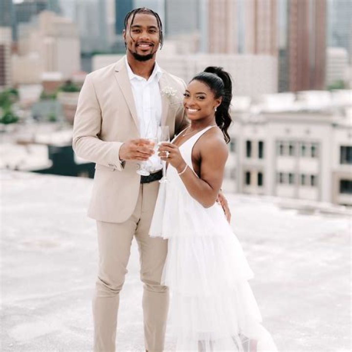 Simone Biles Professes Her ‘Love’ For BF Jonathan Owens: ‘Our Relationship Has Been Seamless’