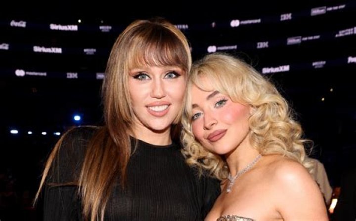 Sophie Turner, Miley Cyrus, & More Stars Self-Quarantining As Coronavirus Outbreak Worsens