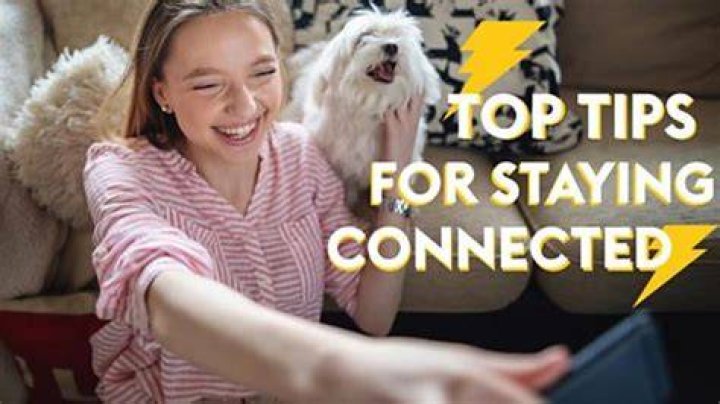This Smart Display Device Is The Best Way To Stay Connected To Friends & Family During Quarantine