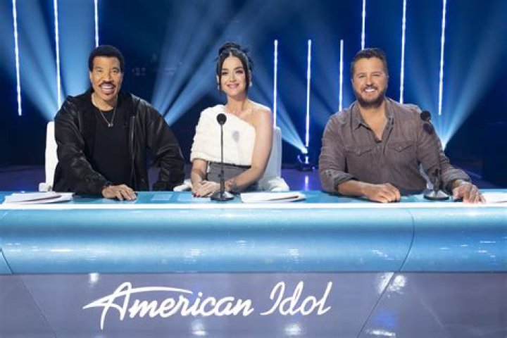 Who Is Riley Thompson? — 5 Things About ‘American Idol’ Contestant – Hollywood Life
